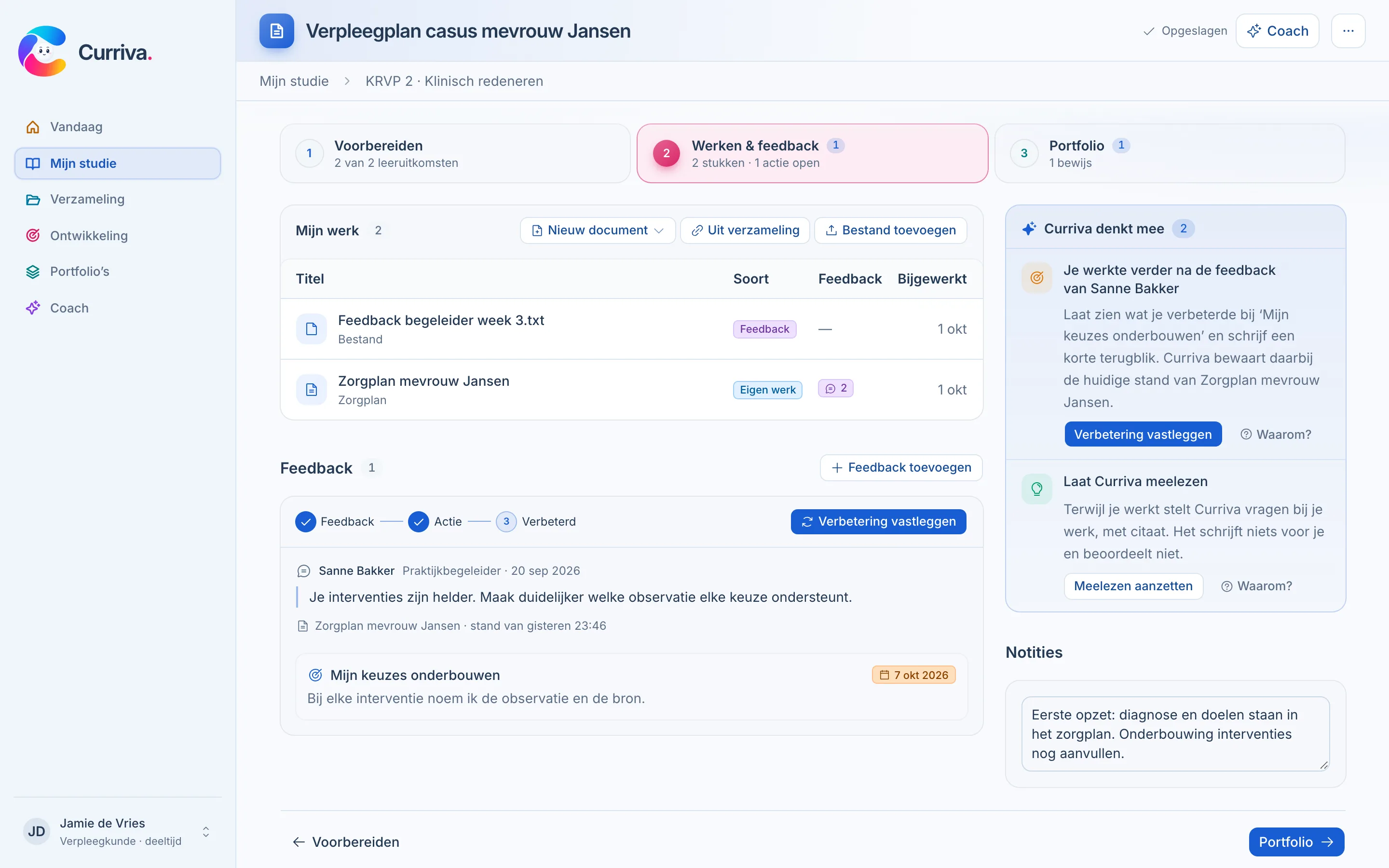 De stap Werken en feedback: eigen werk, feedback van de praktijkbegeleider en suggesties van Curriva.